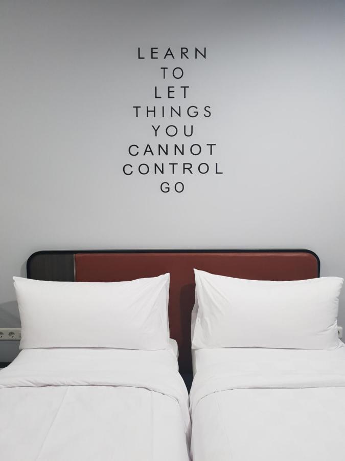 Sambina Prime Hotel Джакарта Екстериор снимка